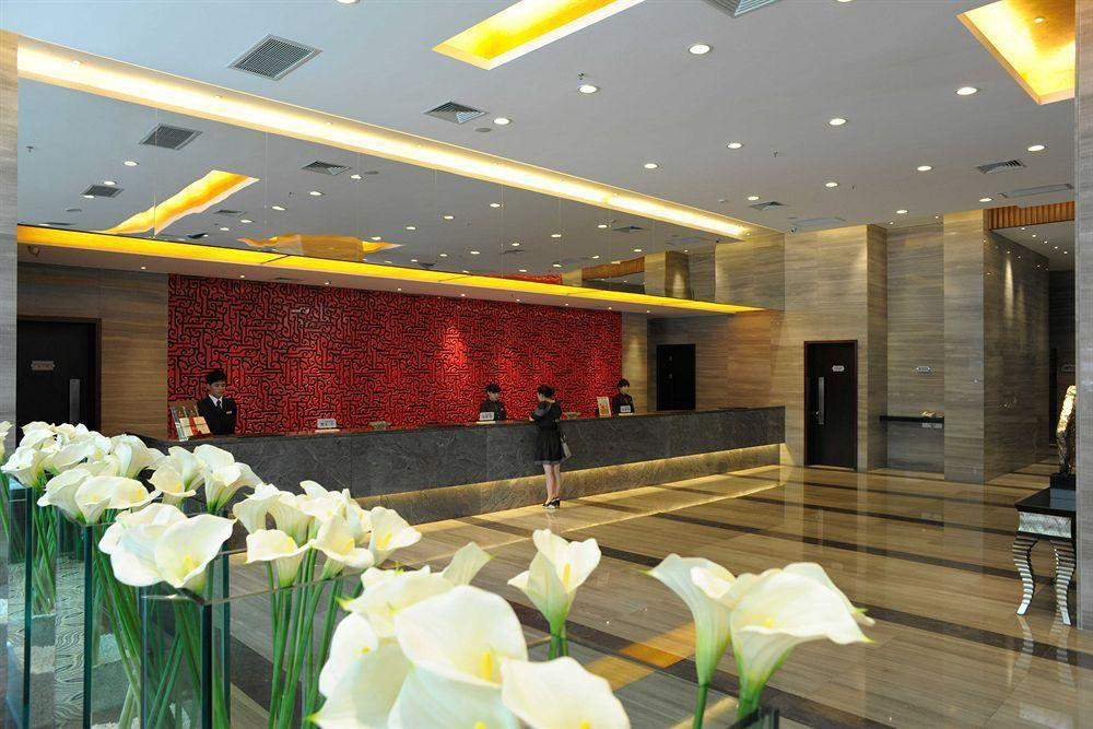 Wuhan Junyi Dynasty Hotel Ngoại thất bức ảnh